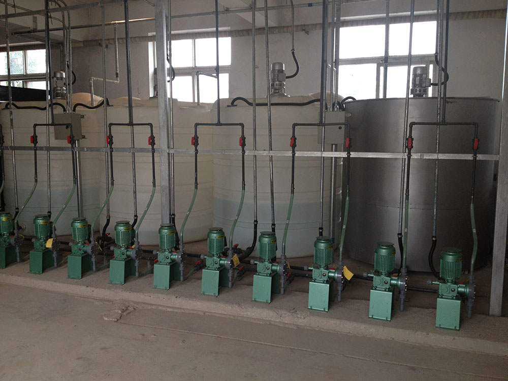 成套化學(xué)加藥裝置 成套化學(xué)加藥裝置