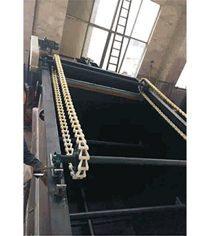 非金屬鏈條刮泥機(jī) 非金屬鏈條刮泥機(jī)